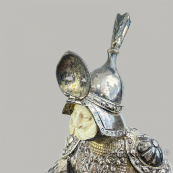 Серебряная скульптура «Рыцарь». Ханау, Германия, нач. 20 в. 